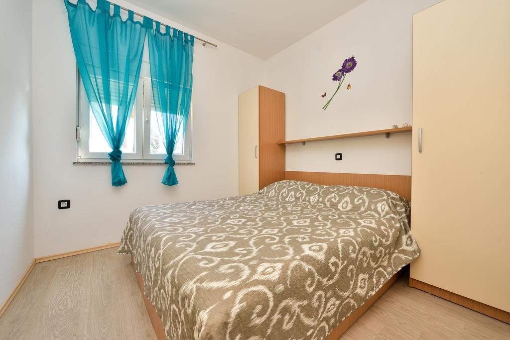 Apartments Nika & Karla บาร์บินเย ภายนอก รูปภาพ