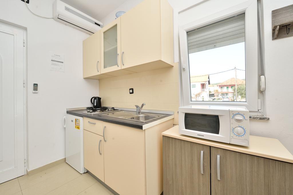 Apartments Nika & Karla บาร์บินเย ภายนอก รูปภาพ