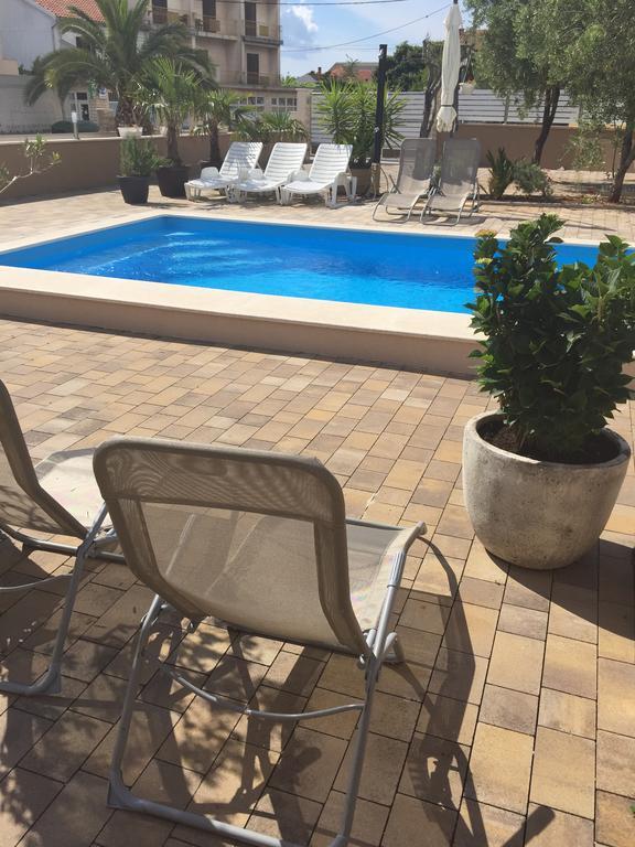 Apartments Nika & Karla บาร์บินเย ภายนอก รูปภาพ